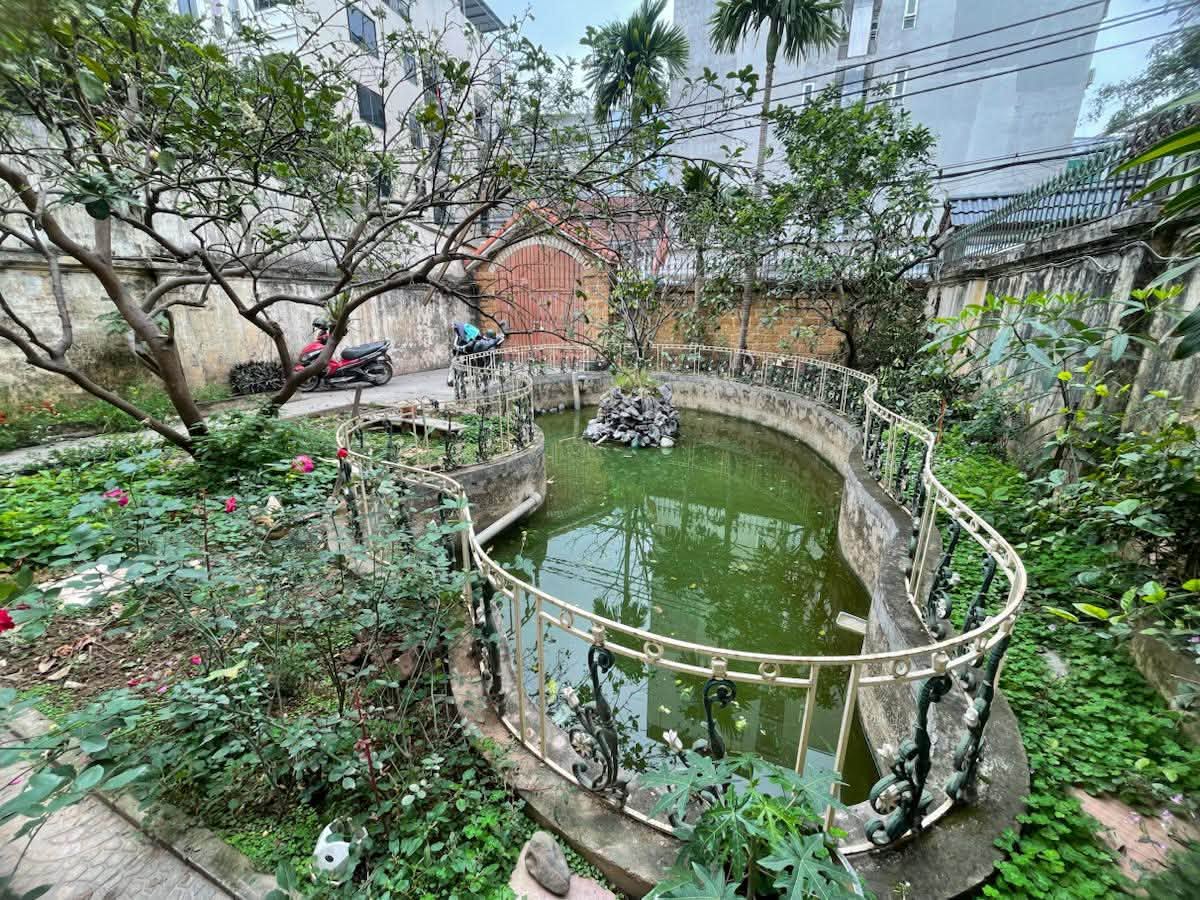 Bán Biệt Thự Xuân Đỉnh Bắc Từ Liêm 272m2 Ô Tô Tránh Gần Phố